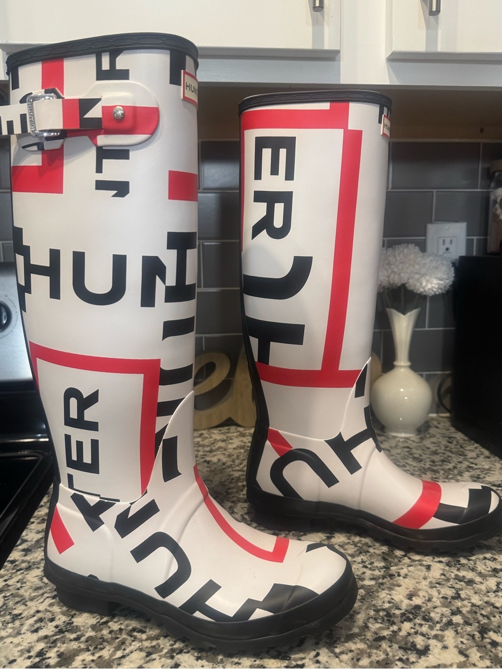 Hunter Cream Rain Boot with Red Logo Detail - Picture 3 of 10